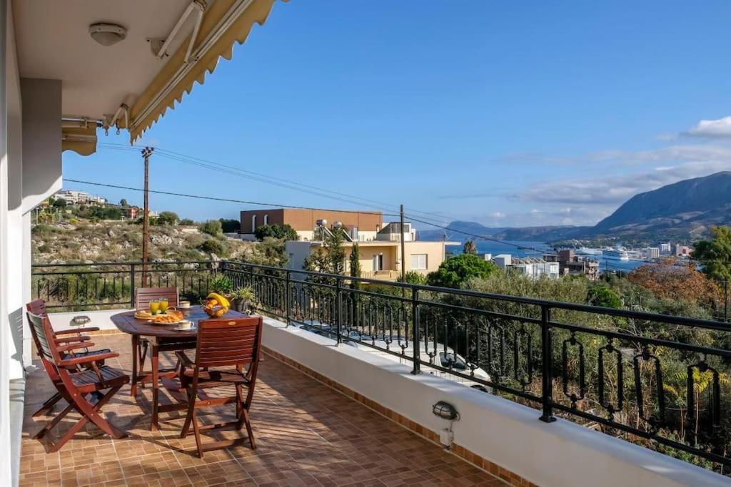 Bay View Apartment Ханья Экстерьер фото